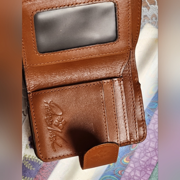 Patricia Nash Wallet - Picture 5 of 11